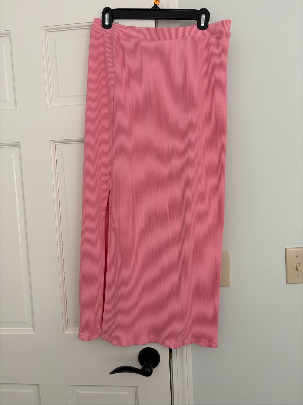 Old Navy Pink Ribbed Maxi Skirt with Side Slit